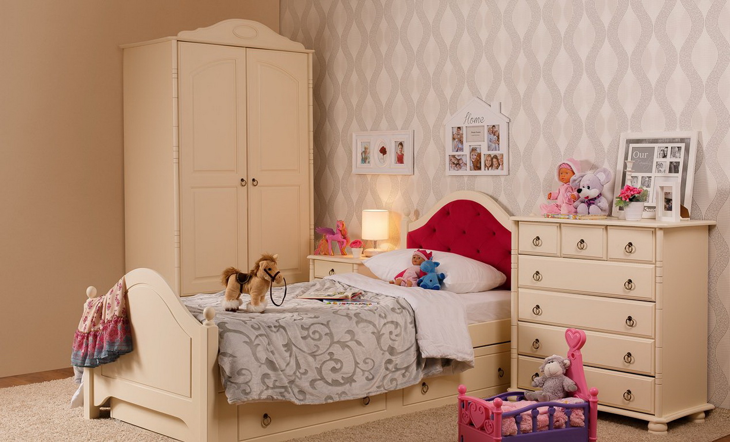 Шкаф белый Айно 2 створчатый с ящиками