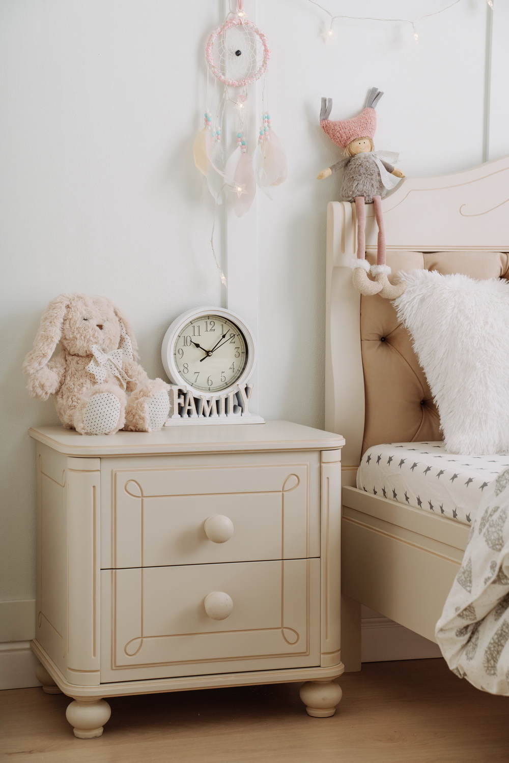 Тумба с ящиками сосна Бетти №2