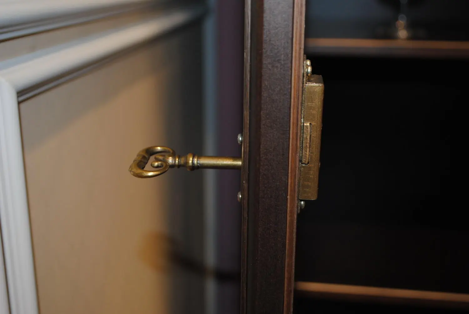 Шкаф-витрина Скандия 1-створчатый с 1 ящиком 3.19.02