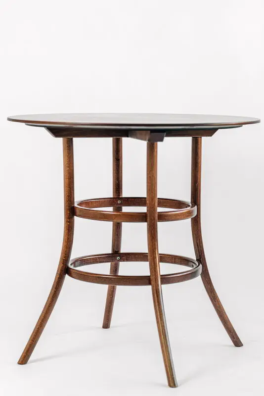 Стол   Сатуриан   , круг