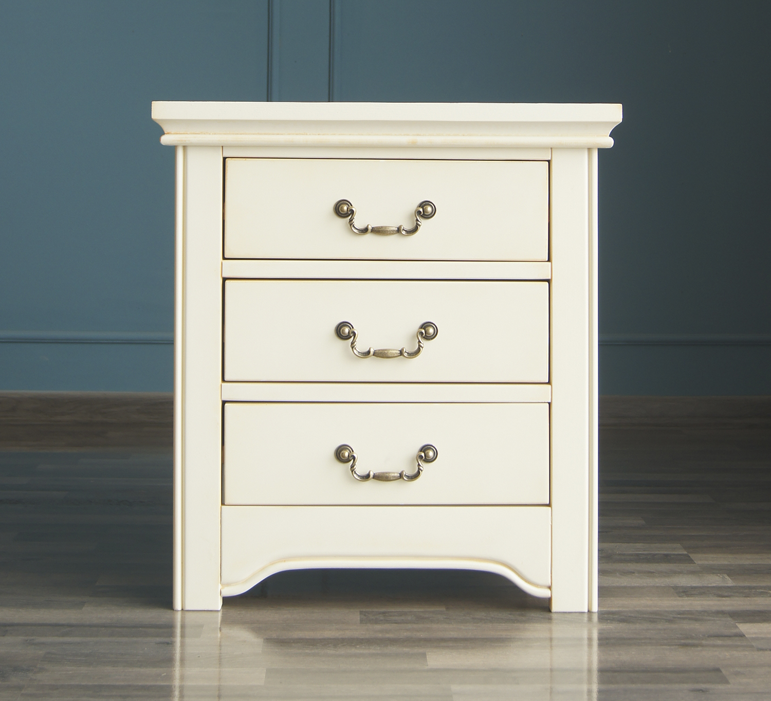 Бежевая прикроватная тумба с 3 ящиками "Olivia"