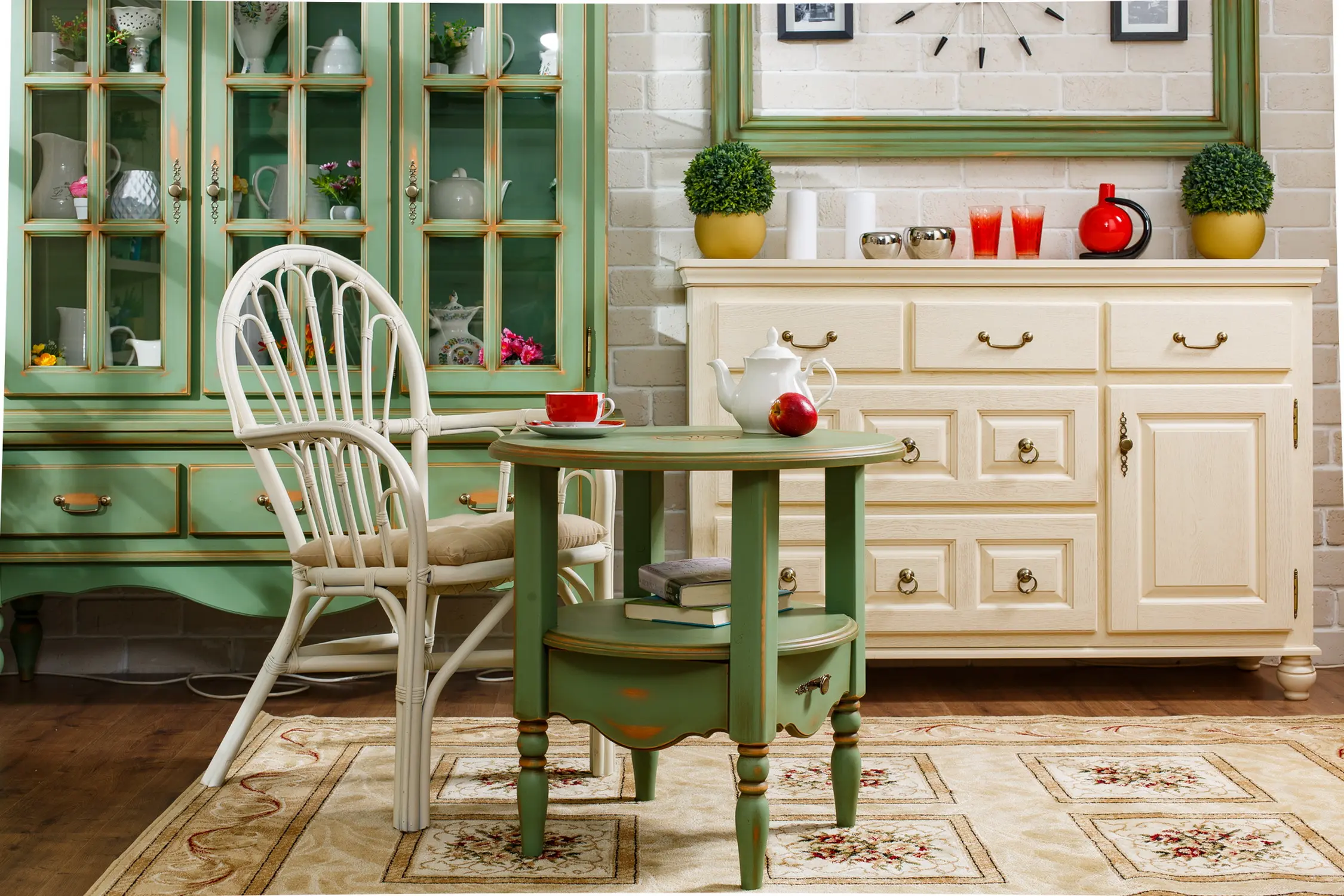 Бьерт и Валенсия