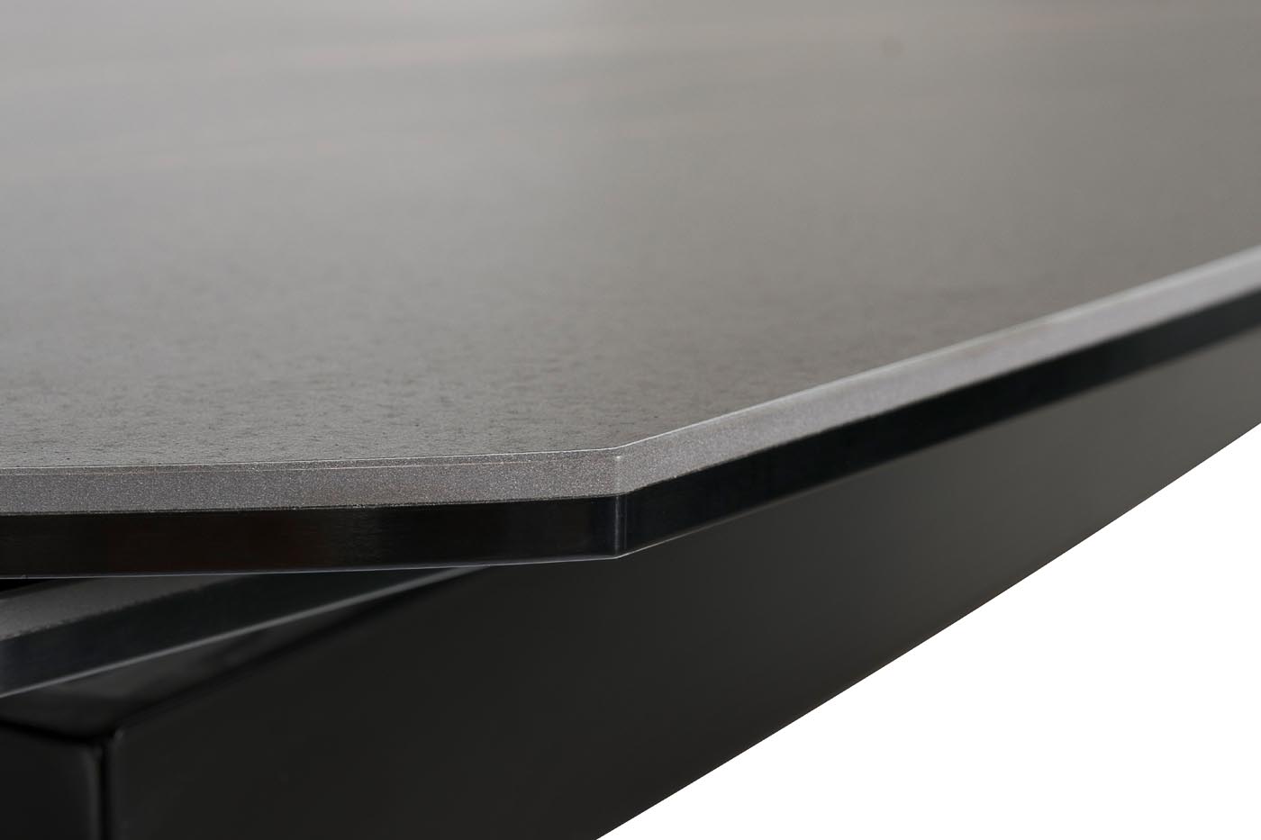 83MC-1957DT BL Стол обеденный раскл.керам.чёрный 