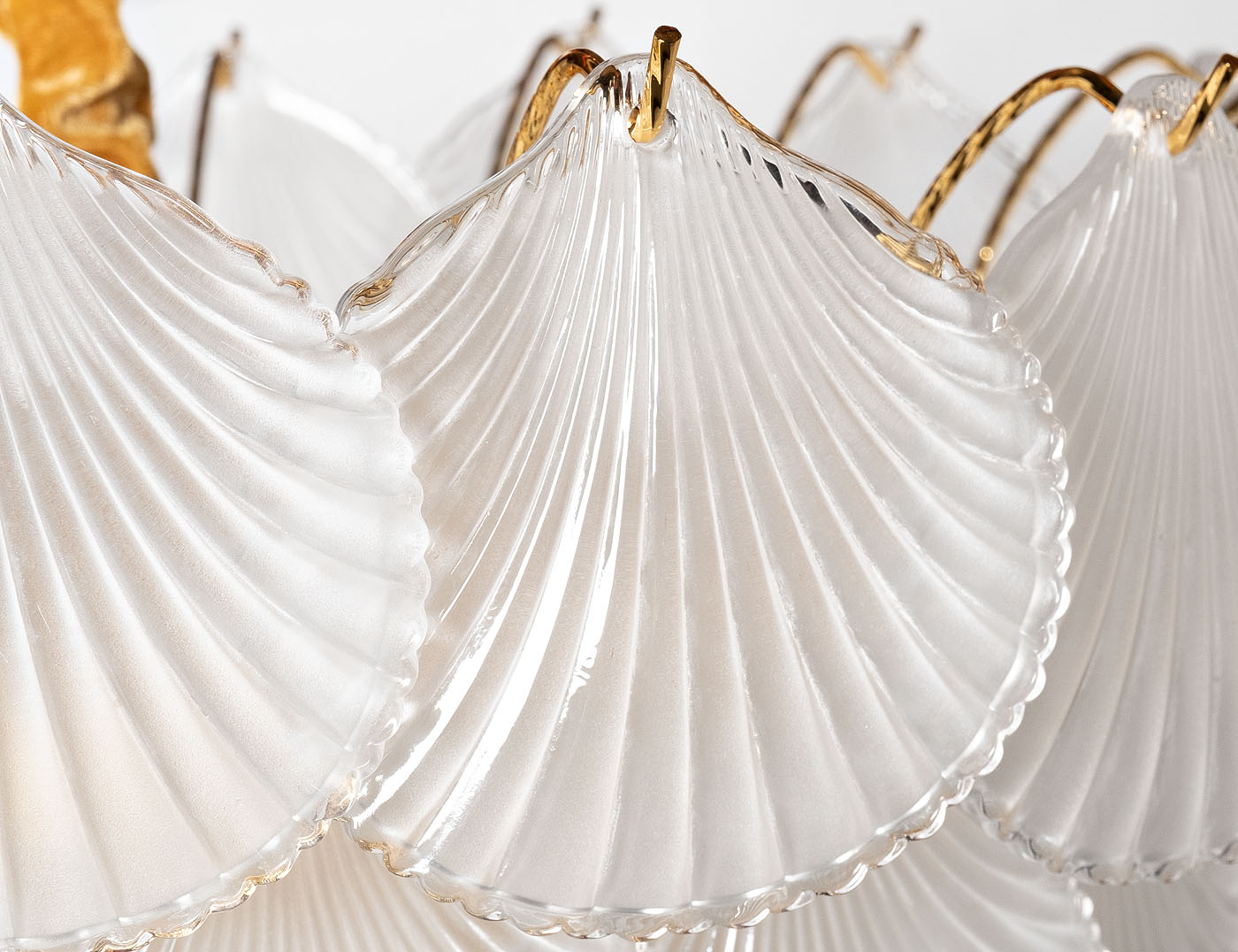 92EL-YG18516-10P Люстра латунь D.58*H.43см