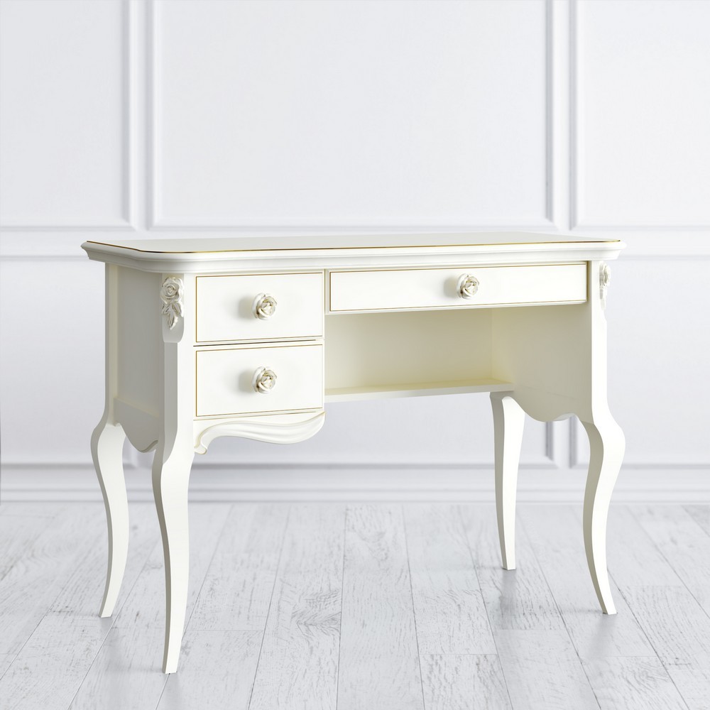 Туалетный столик 