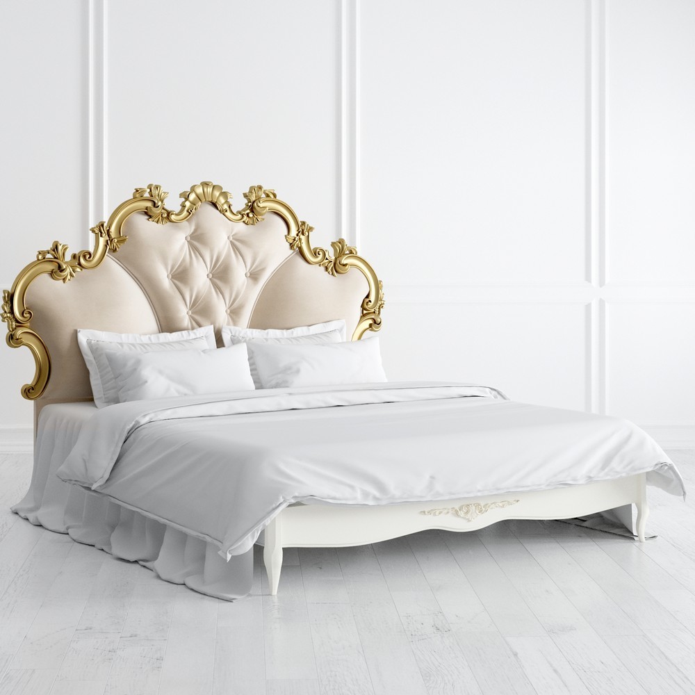 Кровать с мягким изголовьем 180*200 