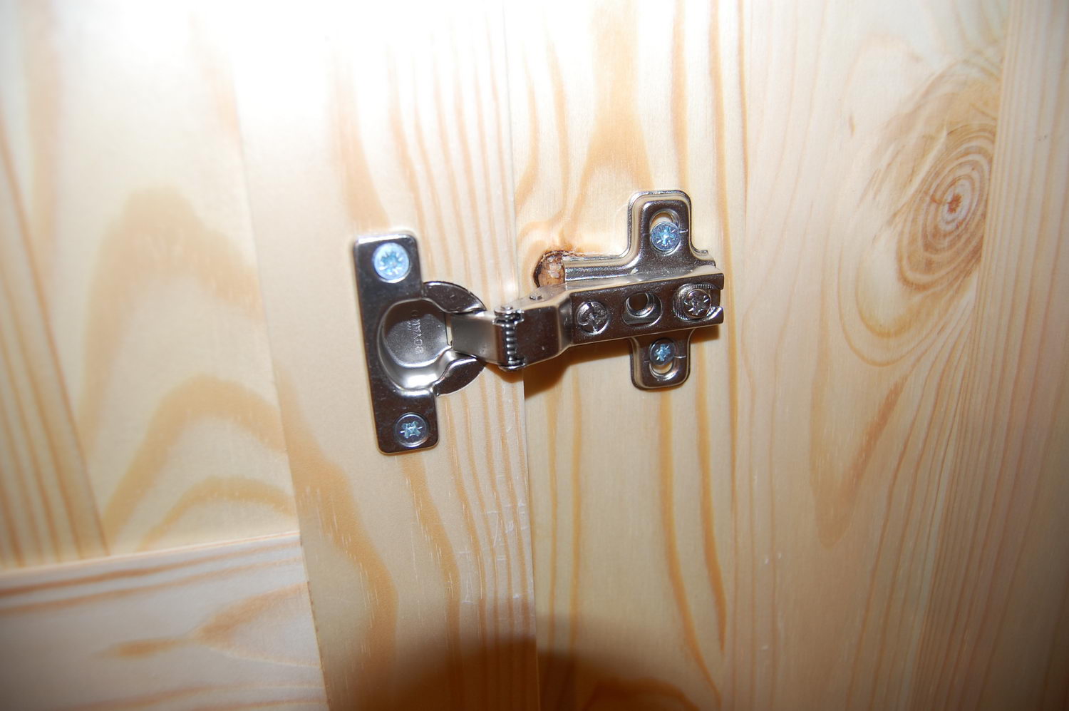 Шкаф Норд 141 4-х створчатый