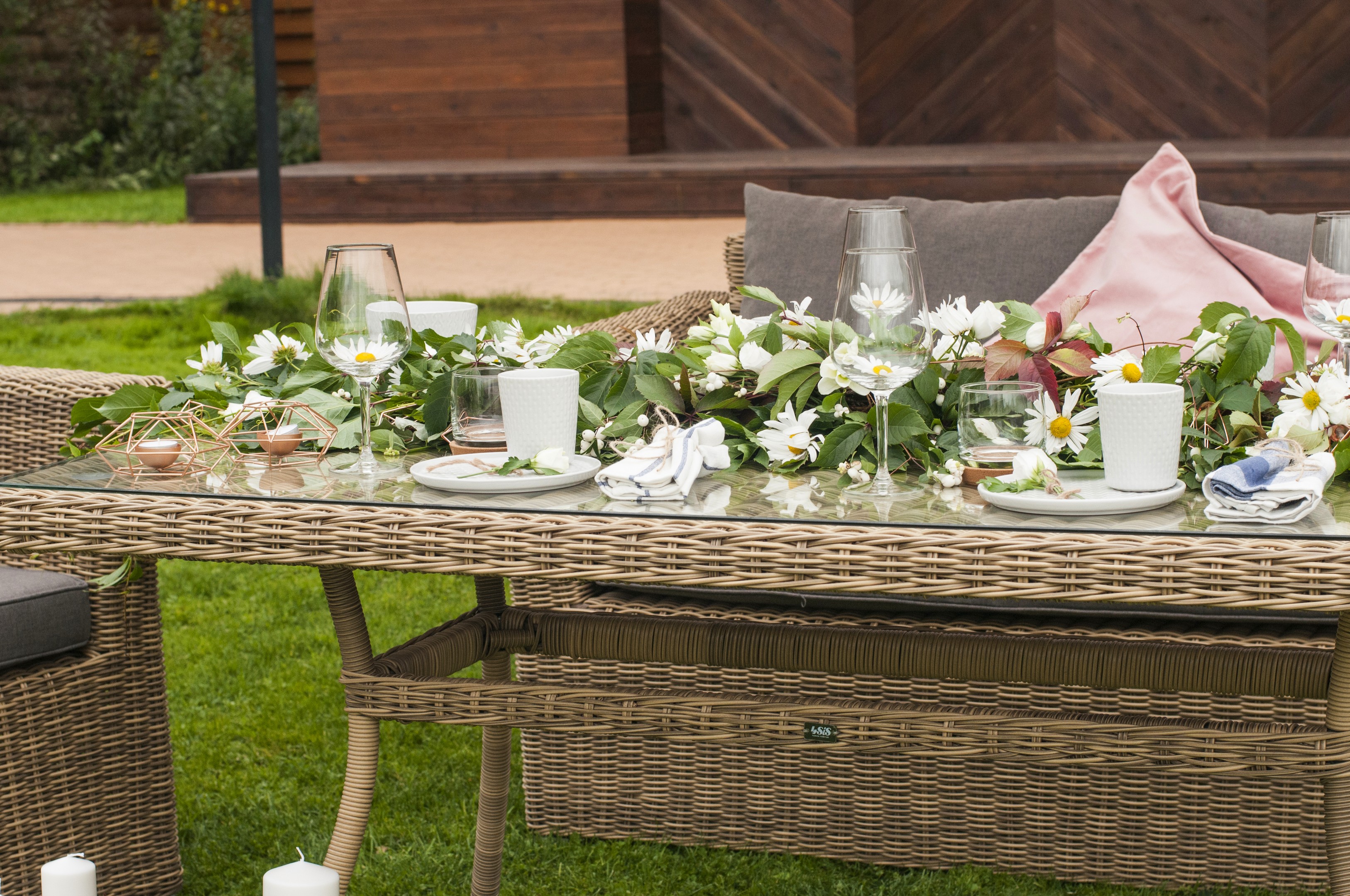 "Латтини" плетеный стол из искусственного ротанга 160х90см, цвет соломенный