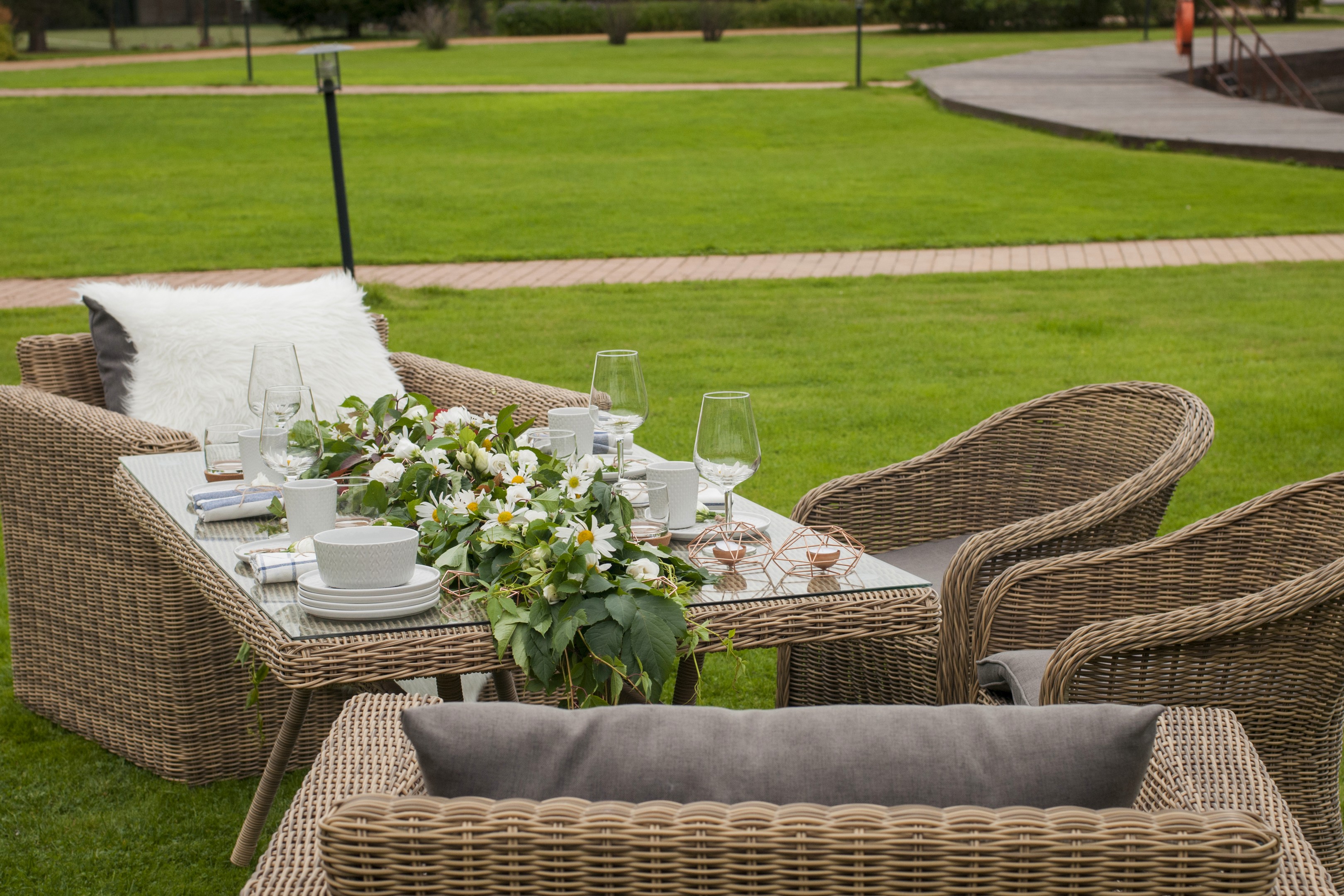 "Латтини" плетеный стол из искусственного ротанга 200х90см, цвет соломенный