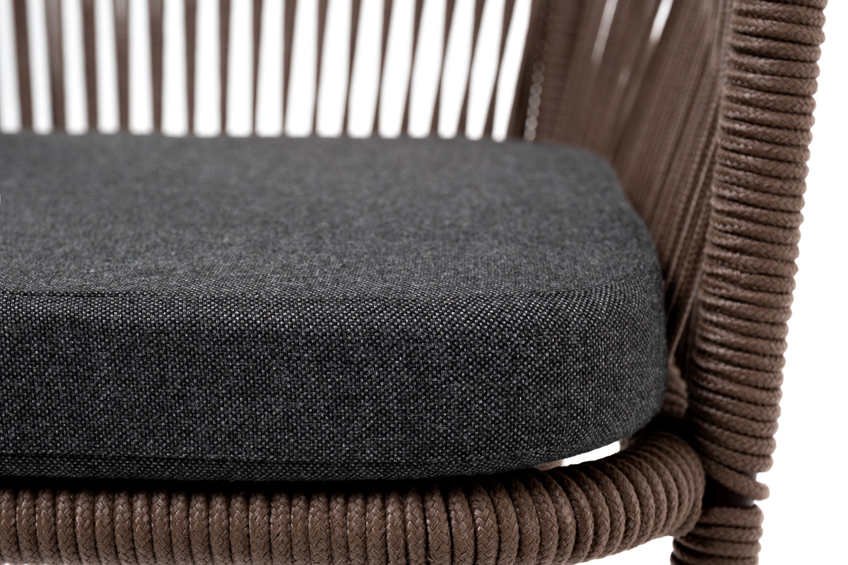"Марцелло" стул барный плетеный из роупа, каркас из стали коричневый (RAL8016) муар, роуп коричневый круглый, ткань темно-серая