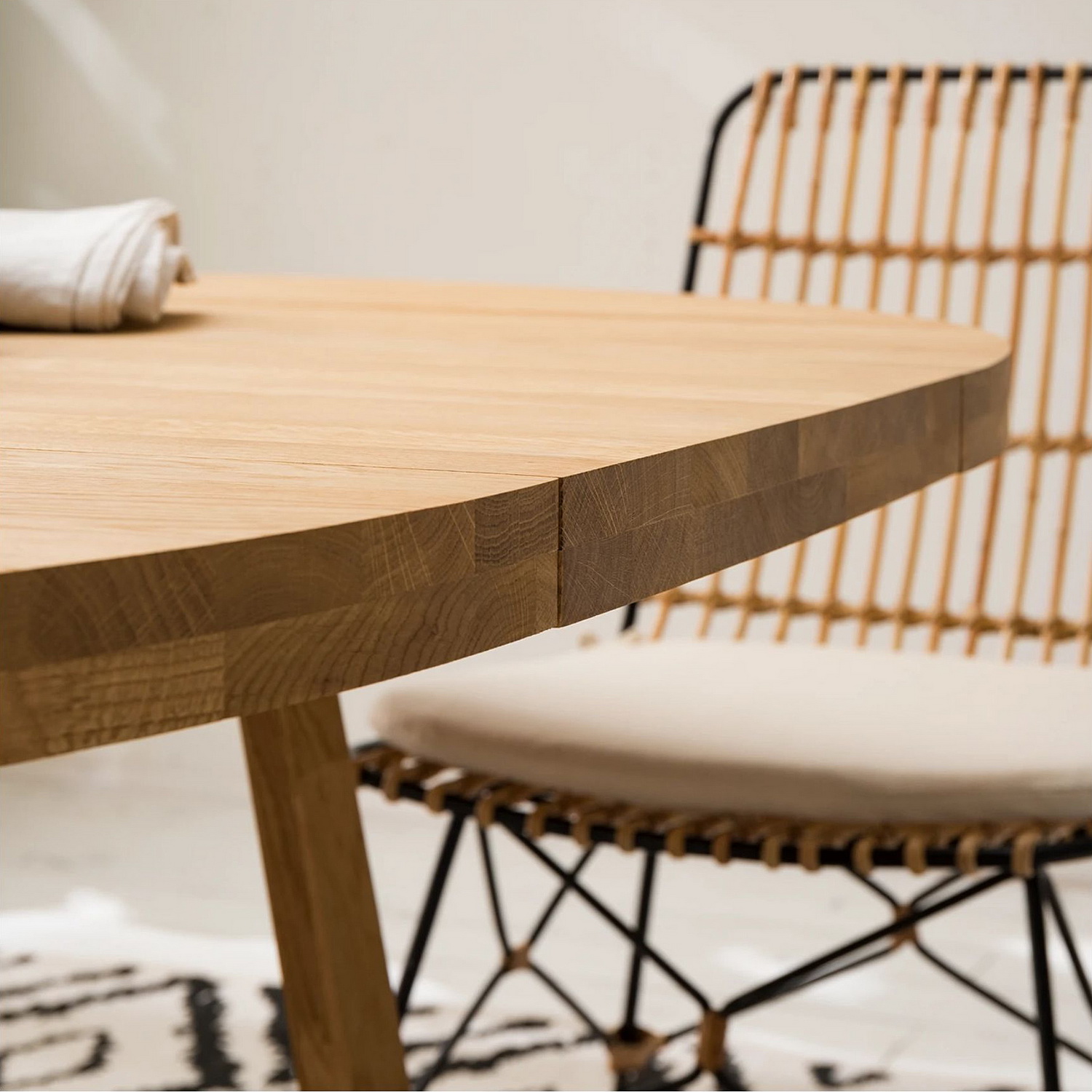 Стол обеденный раздвижной "Мерби Р",1000/1400, бейц-масло