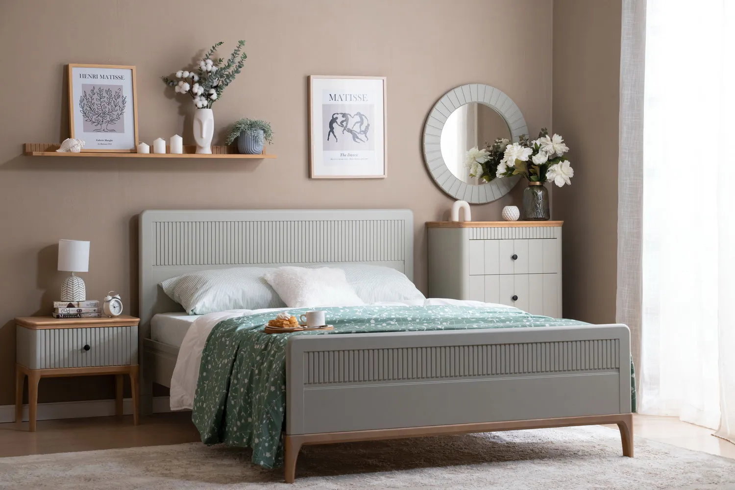 Кровать массив сосны Грета №2 1600х2000